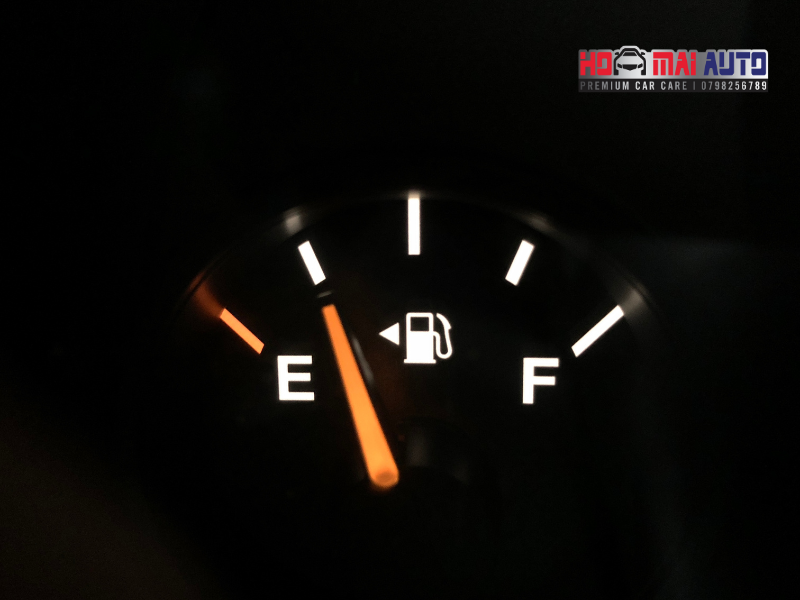 Đồng Hồ Báo Nhiên Liệu Ô Tô Hoạt Động Ra Sao? Cách Kiểm Tra Và Xử Lý Khi Báo Sai